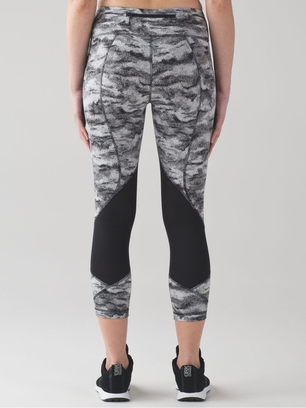 Lululemon Pace Rival Crop size 8